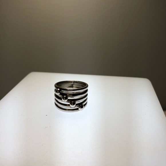 Silver ring Size 5 - Picture 2 of 6